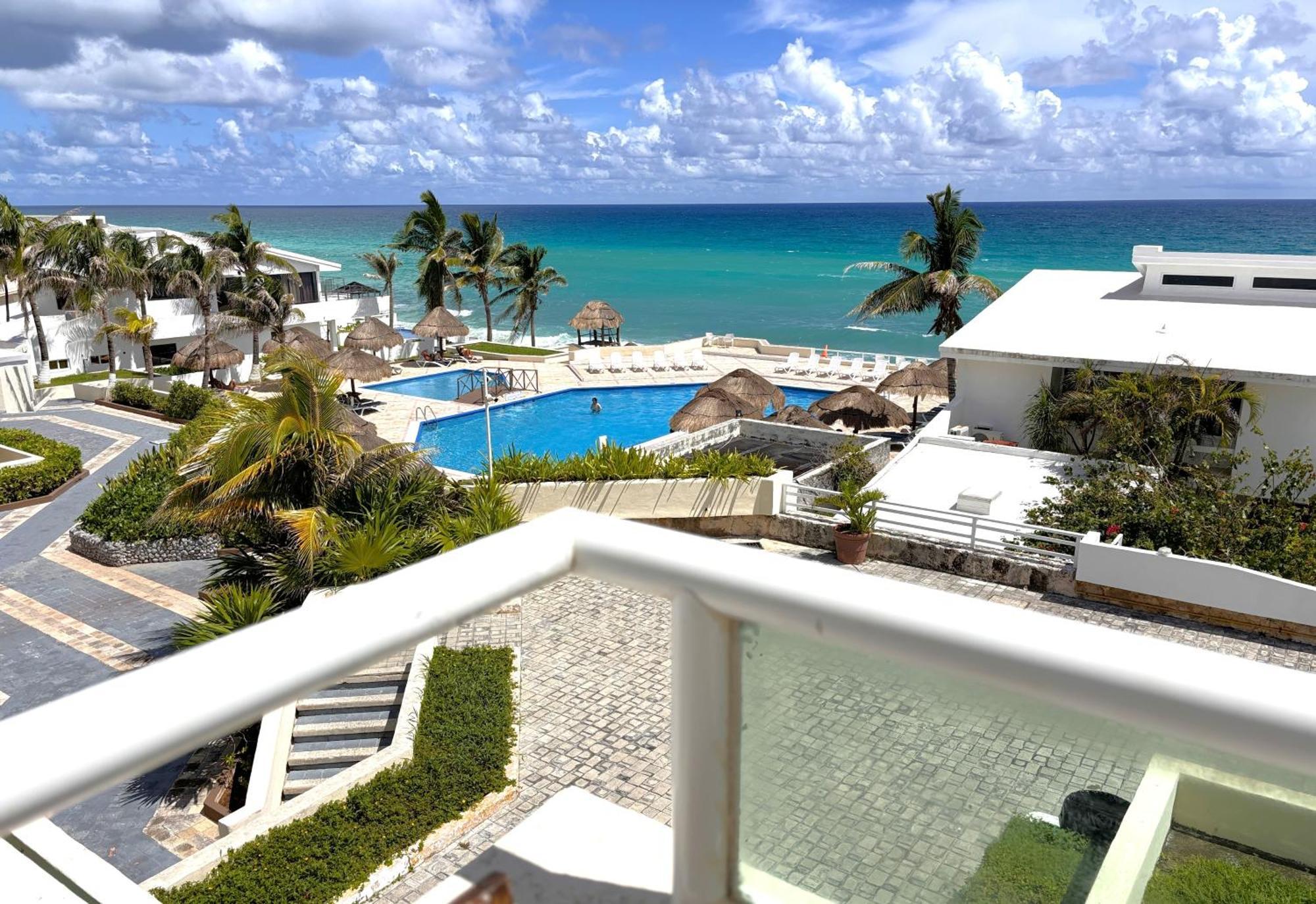 Apartment On The Beach With Terrace Ocean View, Brisas Cancun 01 By Beach & Ocean Apartments 외부 사진